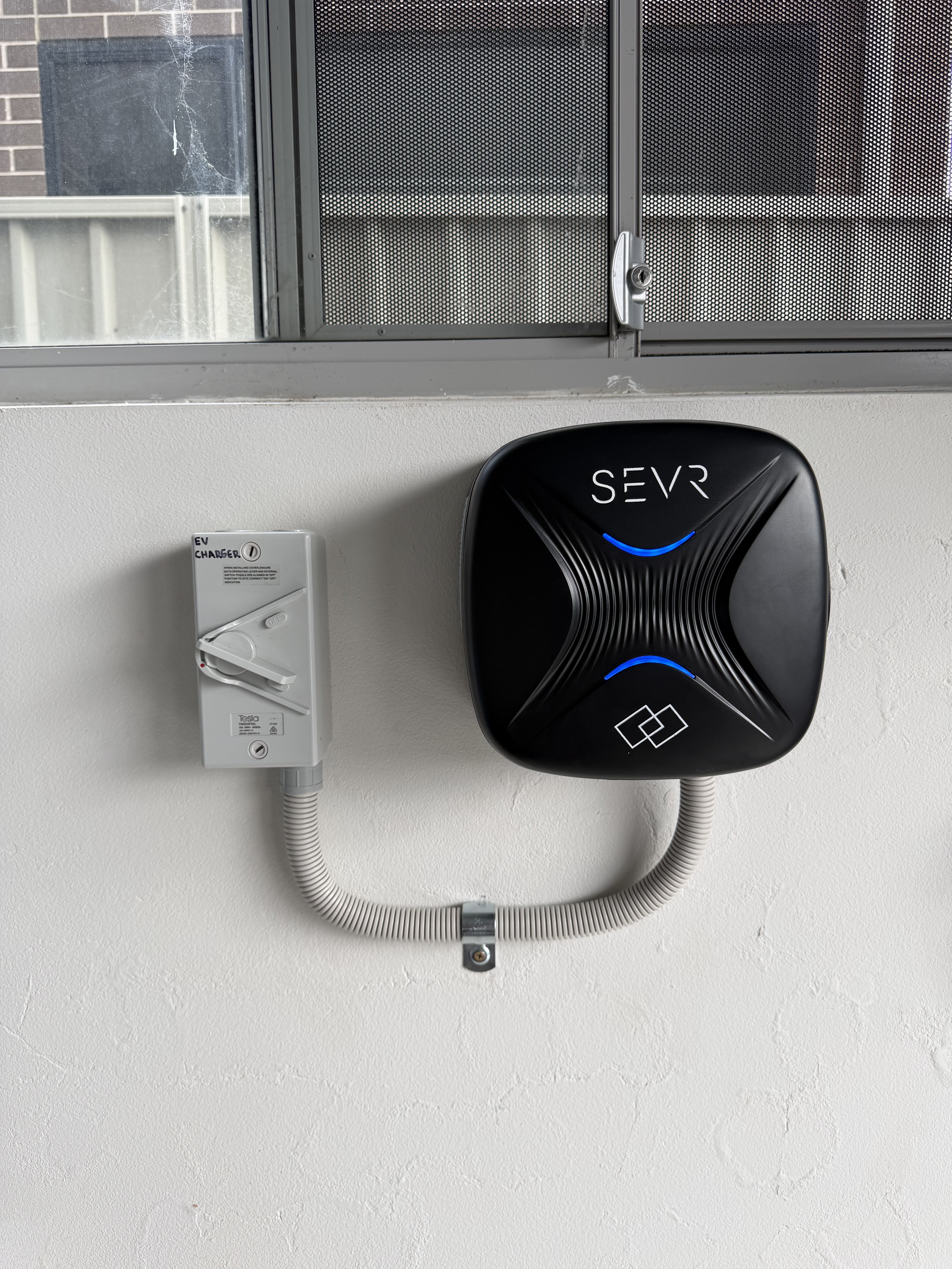 SEVR X4 EV charger, Voyager Point
