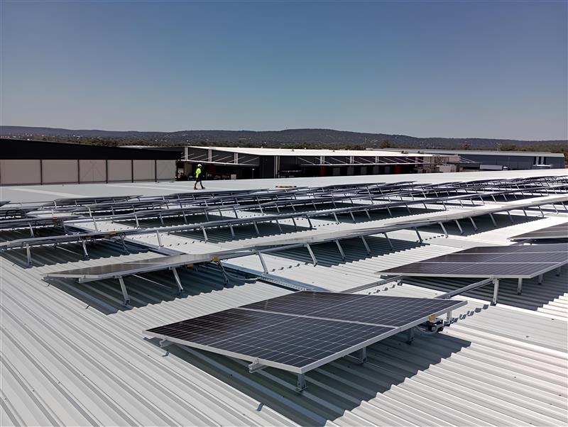 Australian shopping centre rooftop with commercial solar panels